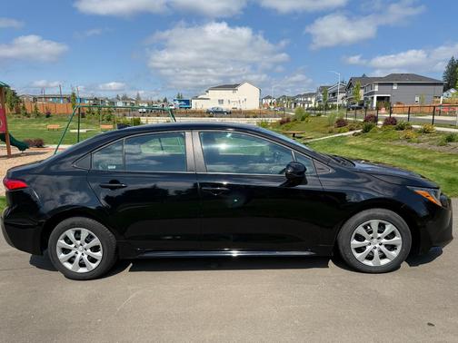 Black 2025 Toyota Corolla LE