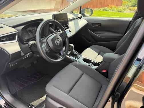 Black 2025 Toyota Corolla LE