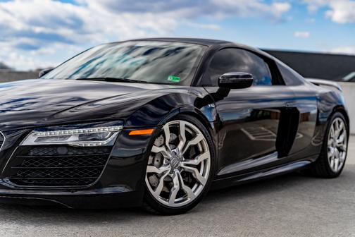 2014 Audi R8 5.2
