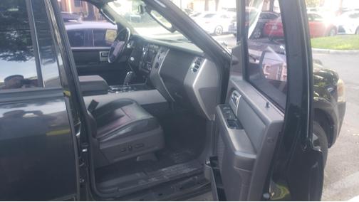 Black 2011 Ford Expedition Limited