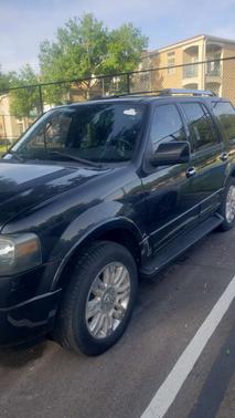 Black 2011 Ford Expedition Limited