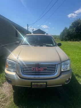 Gold 2007 GMC Envoy SLT