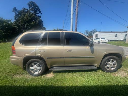 Gold 2007 GMC Envoy SLT