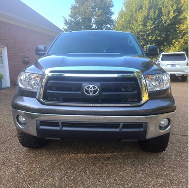 Gray 2012 Toyota Tundra Grade