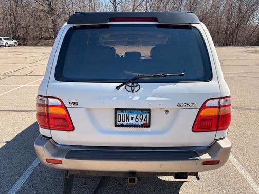 White 1999 Toyota Land Cruiser Base