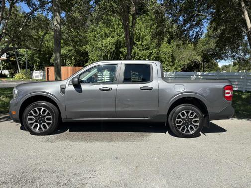 2023 Ford Maverick Lariat