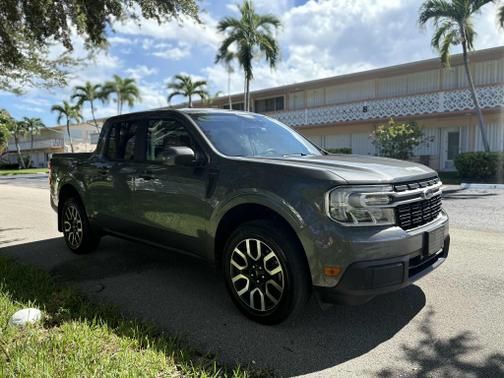 2023 Ford Maverick Lariat