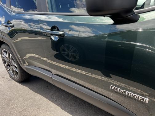 Photo 5 of 6 of 2021 Jeep Renegade Jeepster