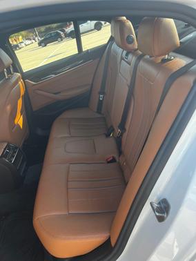 2019 BMW 530 i xDrive