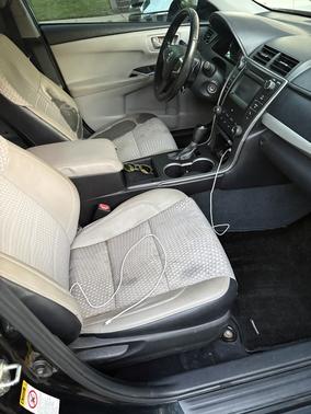 Blue 2015 Toyota Camry SE