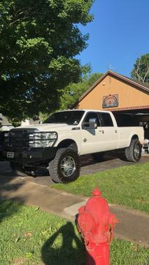 White 2016 Ford F-350 Platinum