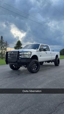 White 2016 Ford F-350 Platinum
