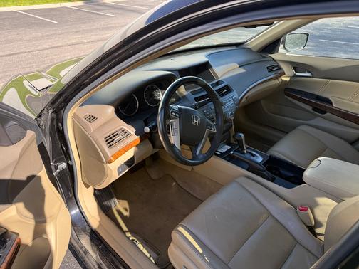 Black 2008 Honda Accord EX-L