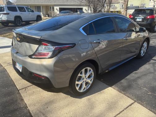 2017 Chevrolet Volt Premier