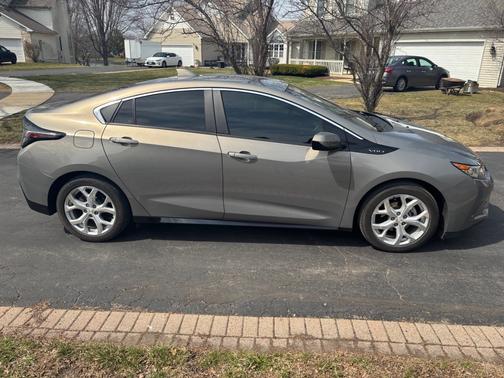 Beige 2017 Chevrolet Volt Premier