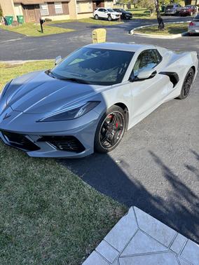 2025 Chevrolet Corvette Stingray w/1LT