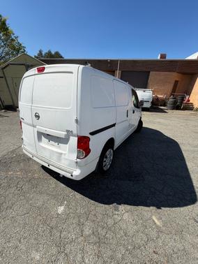 White 2017 Nissan NV200 SV