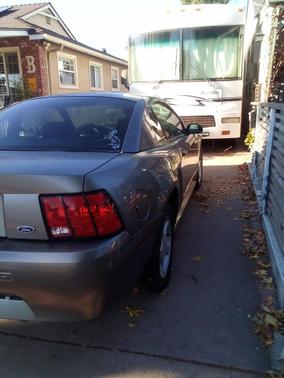 2002 Ford Mustang Base