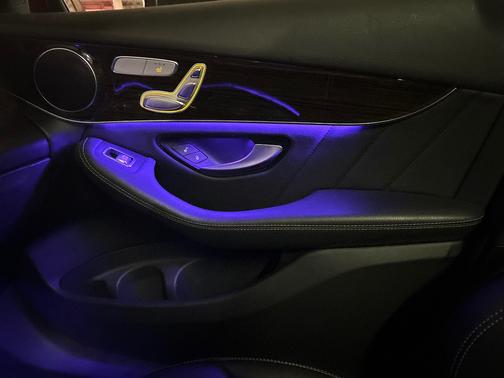 2020 Mercedes-Benz GLC 300 4MATIC