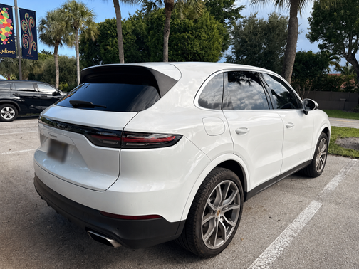 White 2020 Porsche Cayenne Cayenne