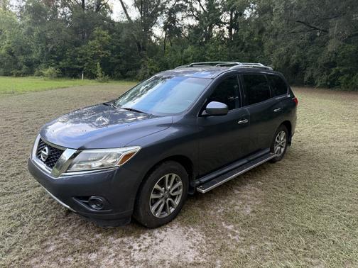 2014 Nissan Pathfinder SV