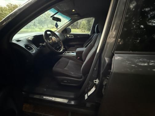 2014 Nissan Pathfinder SV