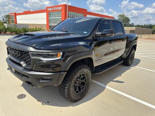 2025 RAM 1500 RHO