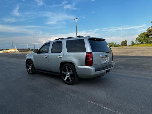 Silver 2011 Chevrolet Tahoe LT