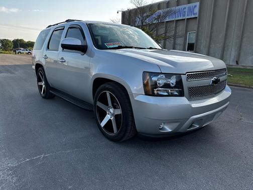 Silver 2011 Chevrolet Tahoe LT