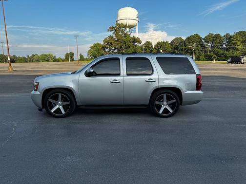 Silver 2011 Chevrolet Tahoe LT