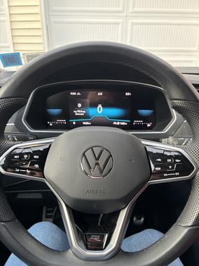 2024 Volkswagen Tiguan 2.0T SE R-Line Black 4MOTION