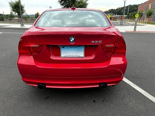 2011 BMW 335 i