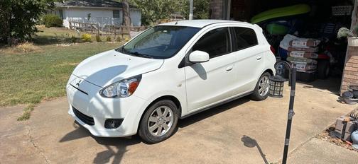 White 2014 Mitsubishi Mirage ES