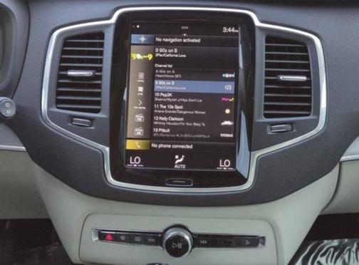 2021 Volvo XC90 T5 Momentum