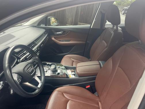 2019 Audi Q7 55 Prestige