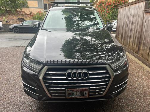 2019 Audi Q7 55 Prestige
