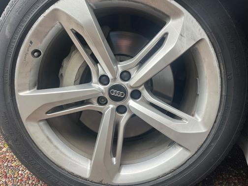 2019 Audi Q7 55 Prestige