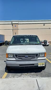2006 Ford E150 Chateau