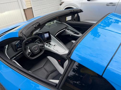 Blue 2024 Chevrolet Corvette Stingray w/2LT