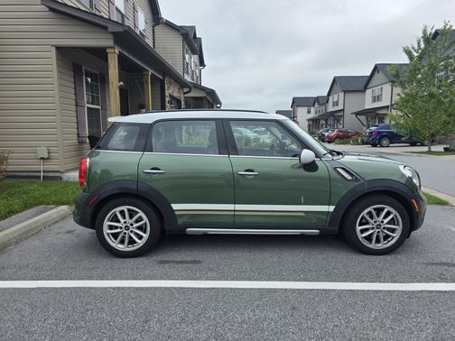 2015 MINI Countryman Cooper S