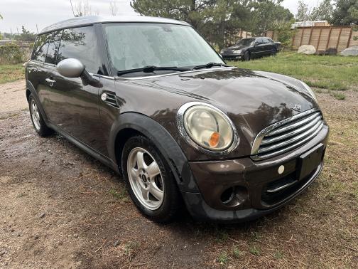 2011 MINI Cooper Clubman Base