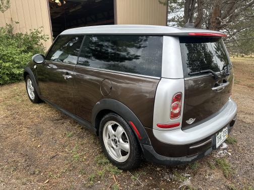 2011 MINI Cooper Clubman Base