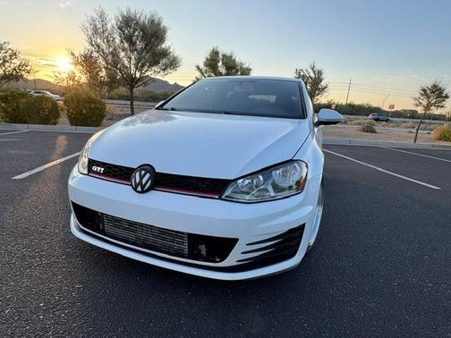 White 2015 Volkswagen Golf GTI 2.0T S 2-Door