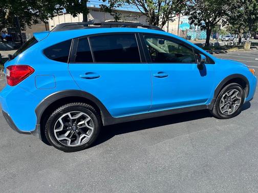 Blue 2016 Subaru Crosstrek 2.0i Limited