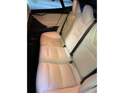 2020 Tesla Model S Long Range