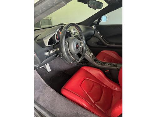 2015 McLaren 650S Base