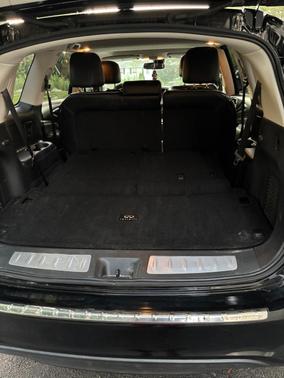Black 2017 INFINITI QX60 Base