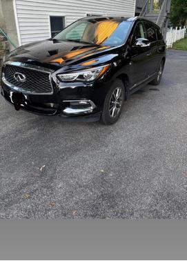 Black 2017 INFINITI QX60 Base