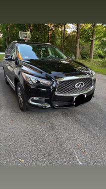 Black 2017 INFINITI QX60 Base