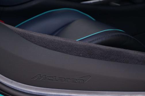 2023 McLaren Artura TechLux